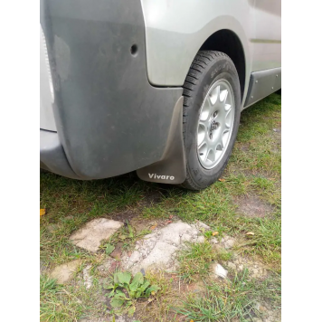 Задние Брызговики для Opel Vivaro 2001-2015 года-1