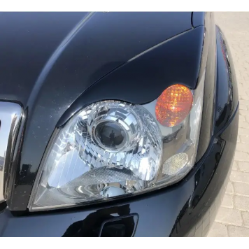 Ресницы фар на Toyota Land Cruiser Prado 120 2002-2009-2