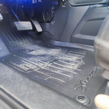 Килимки в салон HONDA CR-V 2012-2016 3D Line-1