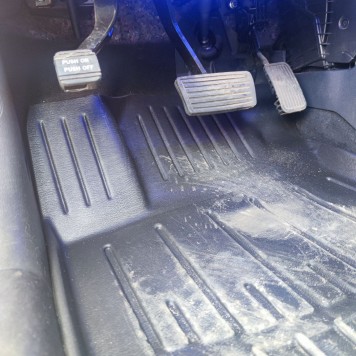 Килимки в салон HONDA CR-V 2012-2016 3D Line-2