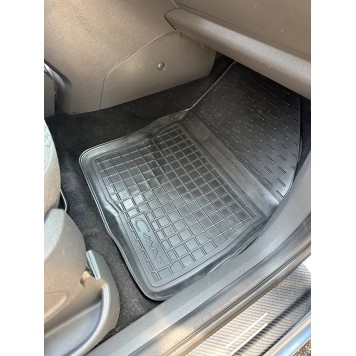 Автомобільні килимки в салон для Ford Focus C-MAX (2005>)-2