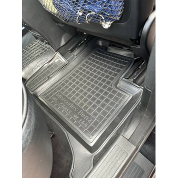 Автомобільні килимки в салон для Mercedes W 164 (ML - class)-3