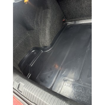 Автомобільний килимок в багажник SCODA Octavia Tour Ліфтбек-2