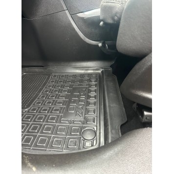 Автомобільні килимки в салон для Opel Zafira С-D (5 місць) (2011>)-2