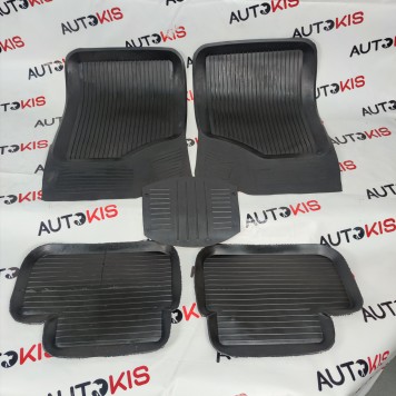 Автомобільні килимки в салон для Нива 2121