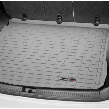 Автомобильный коврик в багажник Volkswagen Tiguan 2017-2019 года - Weathertech-1