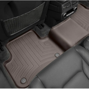 Коврики в салон Audi Q7 2016-/Audi Q8 2018- с бортиком, задние - Weathertech-1