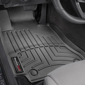 Коврики в салон Mercedes-Benz C-class W205 2014- с бортиком, передние - Weathertech-1