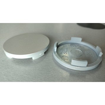 Колпачки на диски универсальные 64-62 мм-3