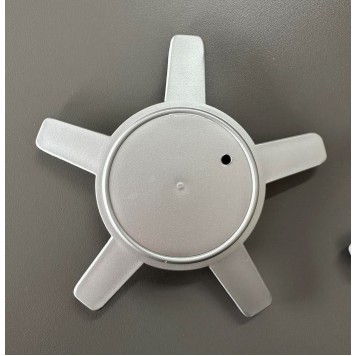 Колпачки на диски универсальные 59-130 мм