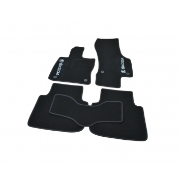 Текстильні килимки в салон для Skoda Super B (2015)