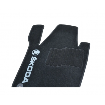 Текстильні килимки в салон для Skoda Fabia (2014)-2
