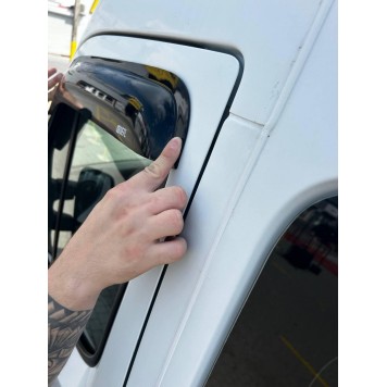 Дефлекторы окон Opel Movano 2010 + накладные (DEFL) Q2